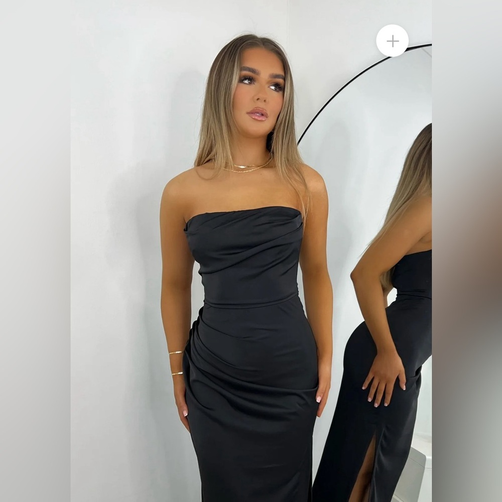 DRESSMEZEE  COLD SHOULDER STRAPLESS SATIN MAXI DRESS
